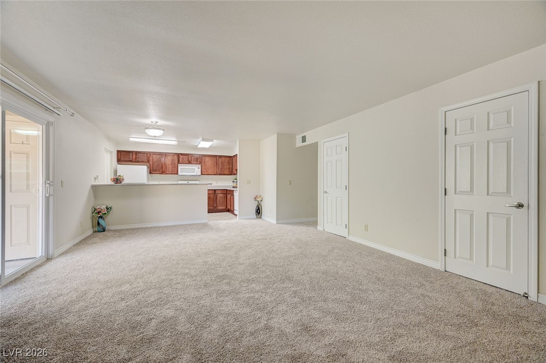 Photo 7 of 45, 4401 Alexis Drive #440