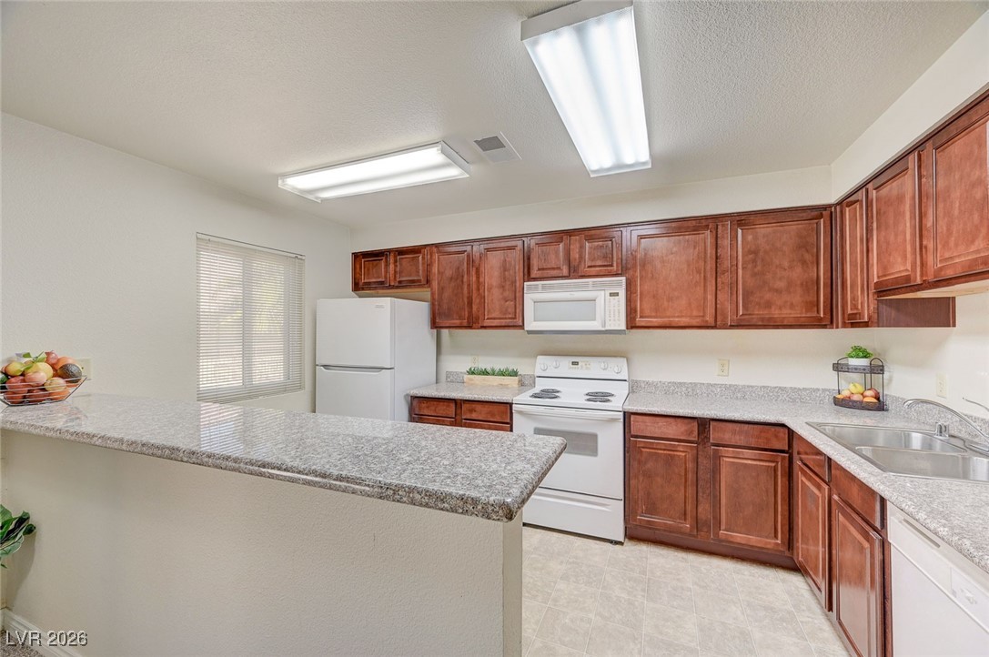 Photo 14 of 45, 4401 Alexis Drive #440
