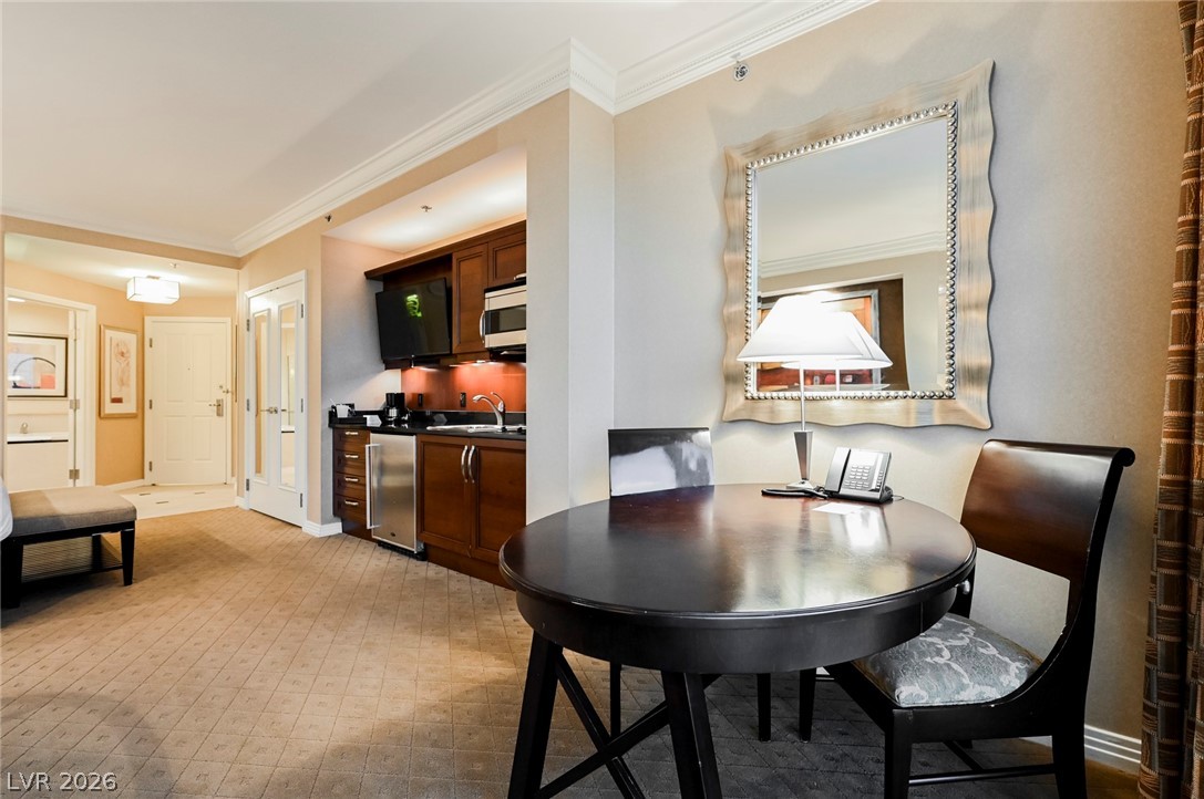 Photo 14 of 34, 145 E HARMON Avenue #2418