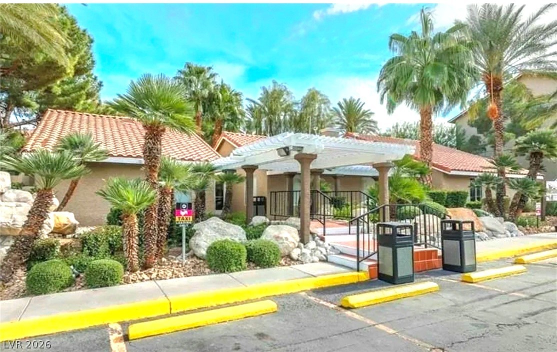 Photo 39 of 57, 4200 S Valley View Boulevard #1019