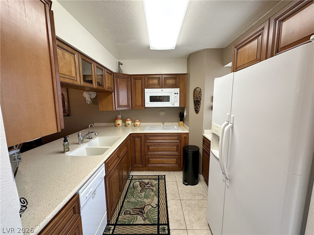 Photo 4 of 2076 Mesquite Lane #302
