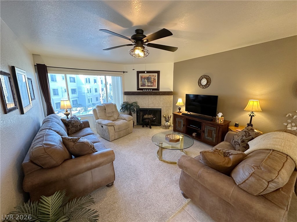 Photo 17 of 47, 2076 Mesquite Lane #302