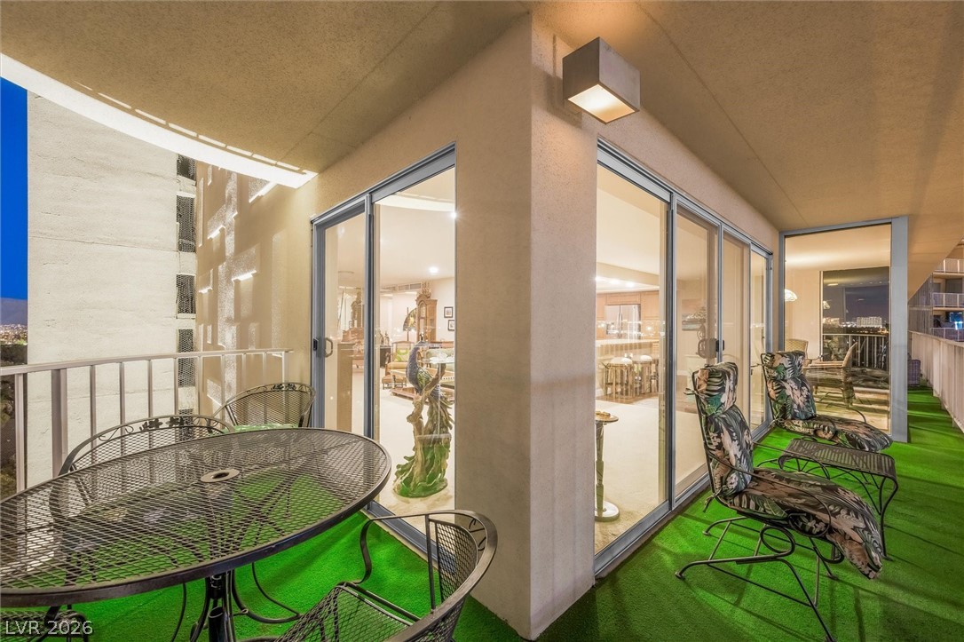 Photo 41 of 43, 3111 Bel Air Drive #8A