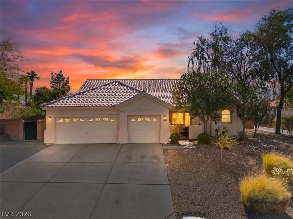 6647 Isolated Avenue, Las Vegas
