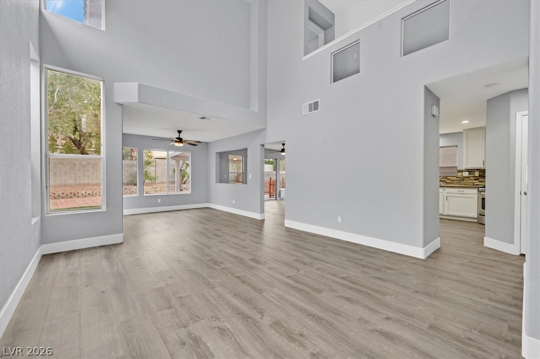 8946 Libertyvale Drive, Las Vegas 89123