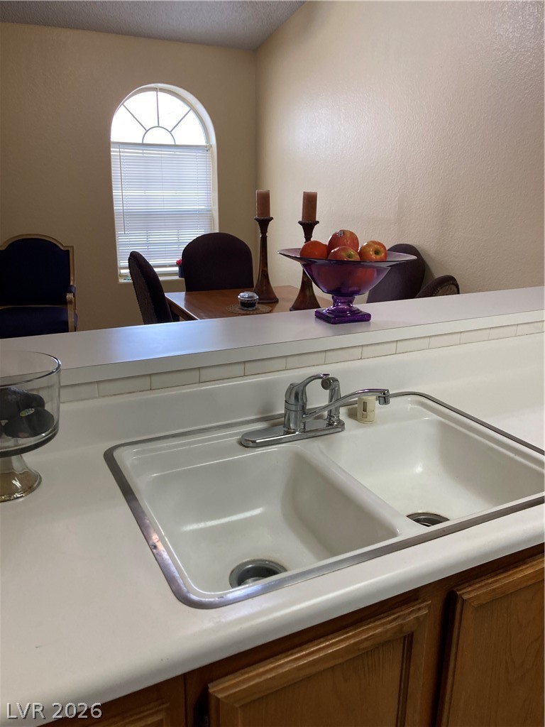Photo 18 of 41, 1800 Edmond Street #213