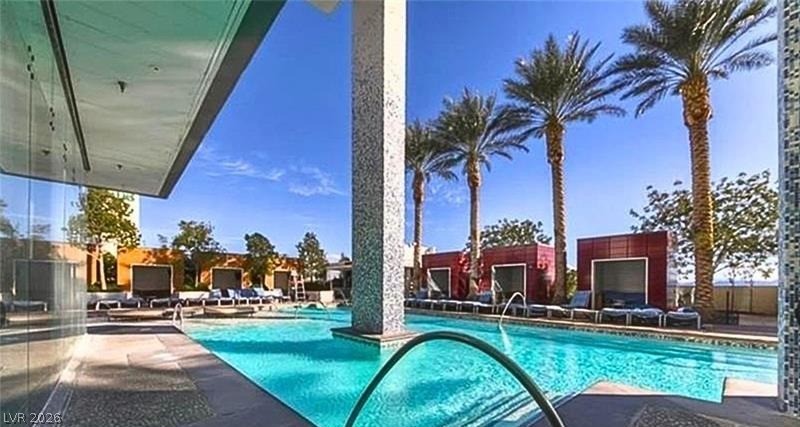Photo 21 of 26, 4381 W Flamingo Road #1903