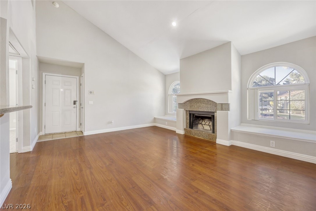 Photo 9 of 33, 3145 E Flamingo Road #2026