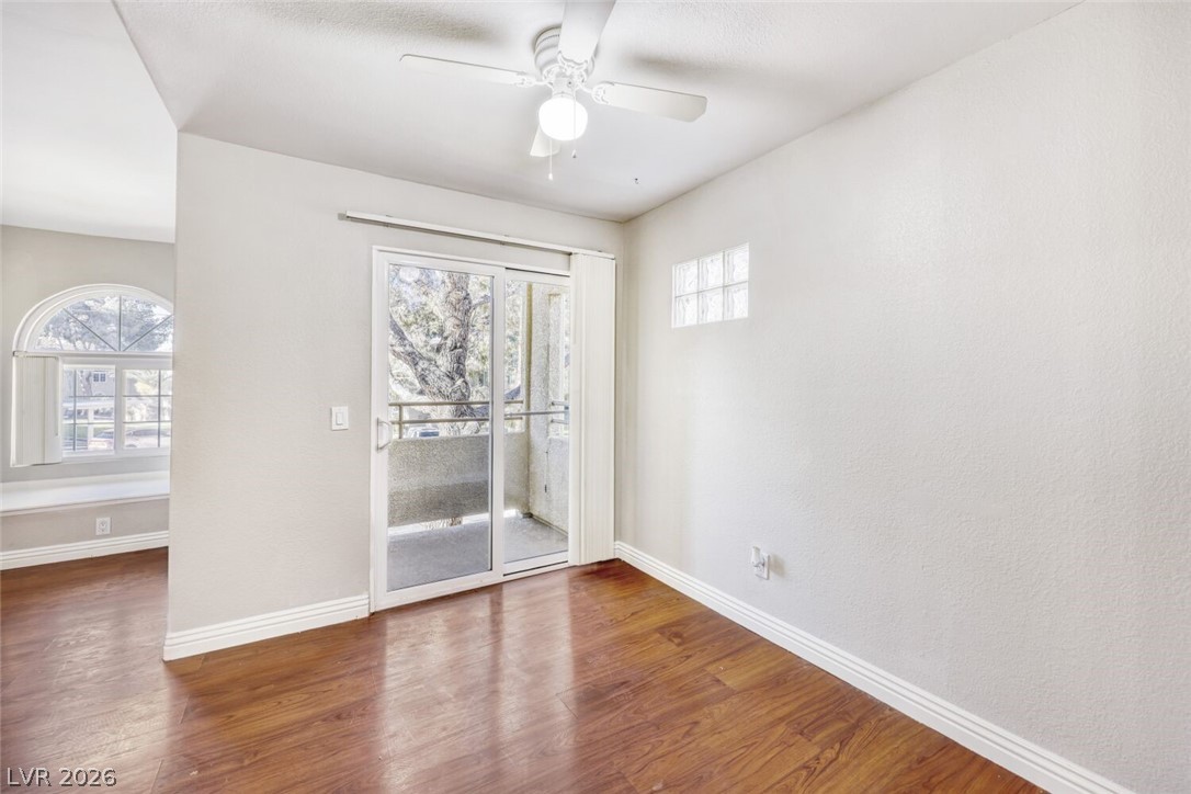 Photo 16 of 33, 3145 E Flamingo Road #2026