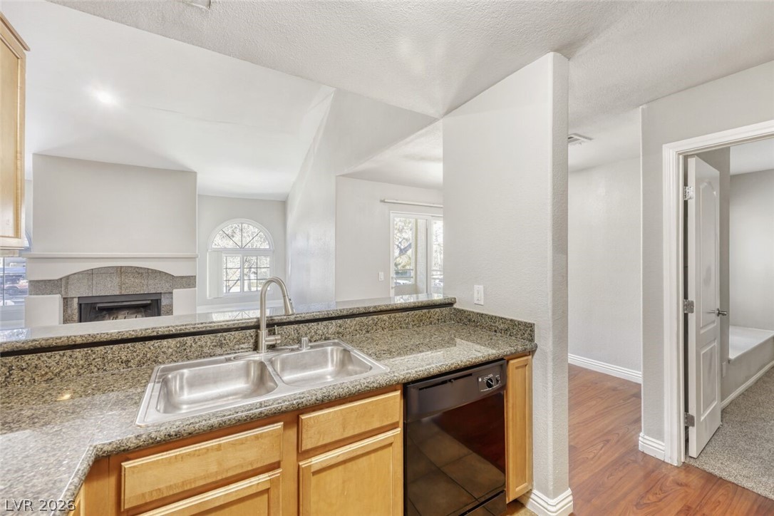 Photo 13 of 33, 3145 E Flamingo Road #2026