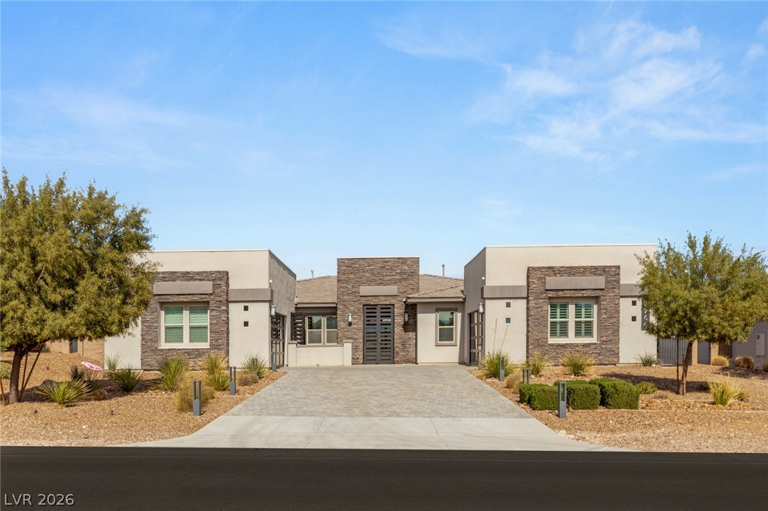 7966 W Ford Avenue, Las Vegas 89113