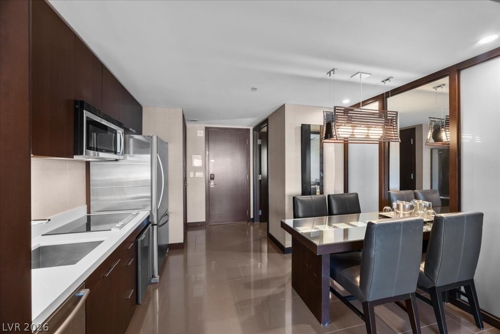 Photo 15 of 32, 2600 W Harmon Avenue #37010