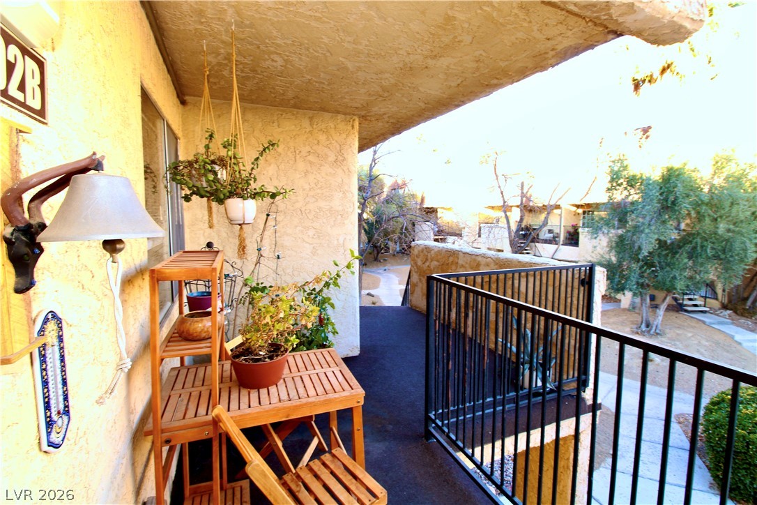 Photo 3 of 1303 Darlene Way #102B