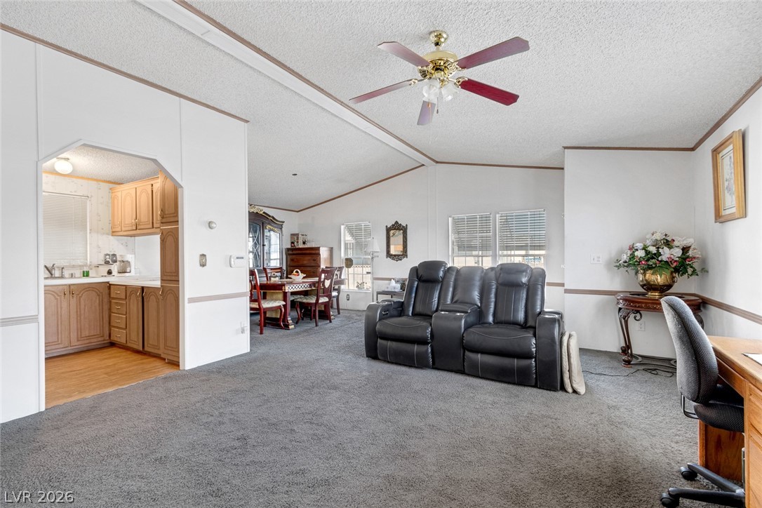 Photo 7 of 41, 5141 Royal Drive