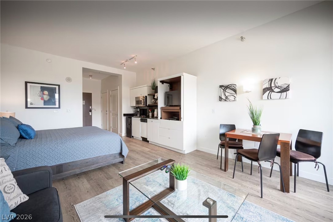 Photo 7 of 14, 29 Montelago Boulevard #509