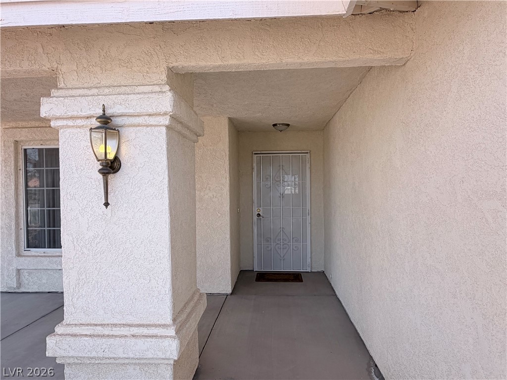 Photo 4 of 2031 S Blagg Road