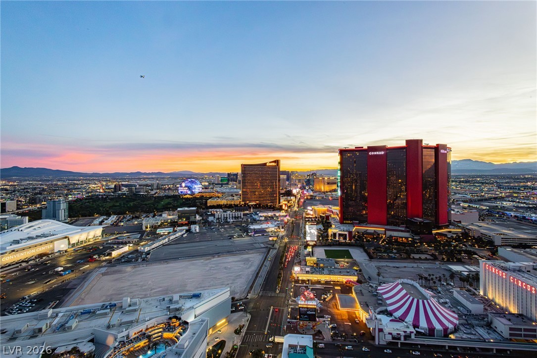 Photo 40 of 45, 2700 Las Vegas Boulevard #4203