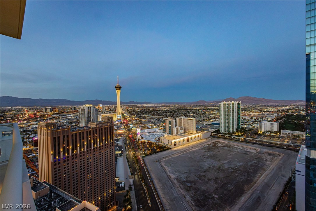 Photo 41 of 45, 2700 Las Vegas Boulevard #4203
