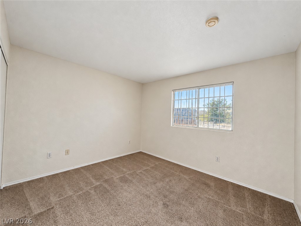 Photo 5 of 4730 E Craig Road #2068
