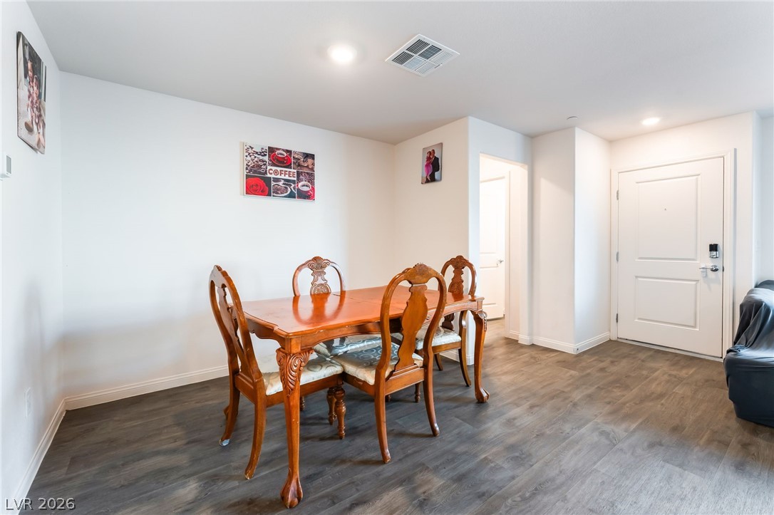 Photo 13 of 38, 2854 Azure Moon Court