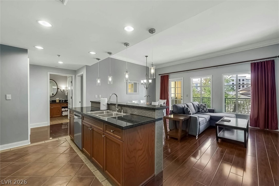30 Strada Di Villaggio #205, Henderson