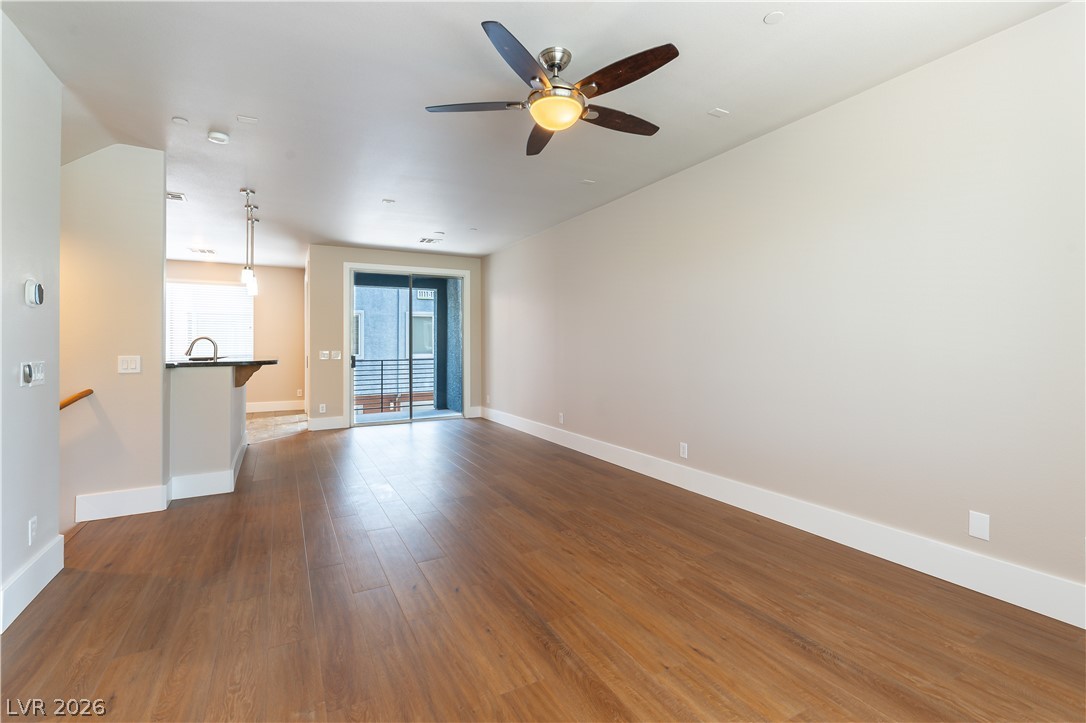Photo 4 of 9050 W Tropicana Avenue #1107