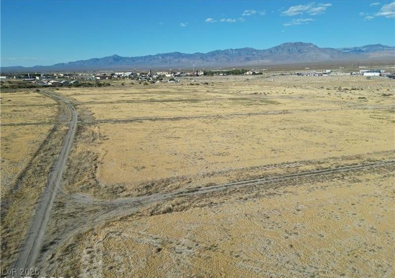 1581 E Eaglewing Street, Pahrump 89048