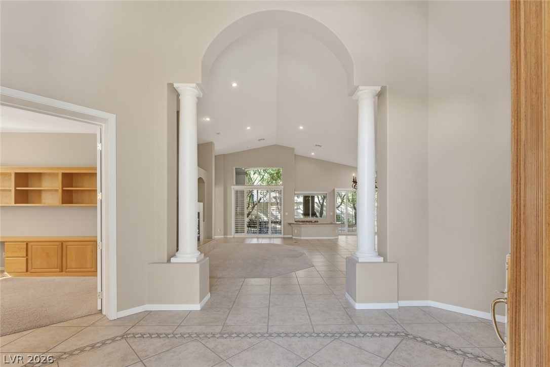 Photo 4 of 541 Summer Mesa Drive