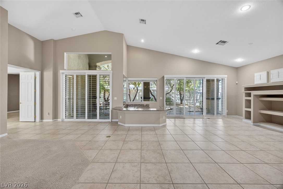 Photo 7 of 48, 541 Summer Mesa Drive