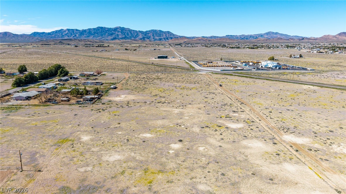 Photo 9 of 13, 2331 W Flamingo Road