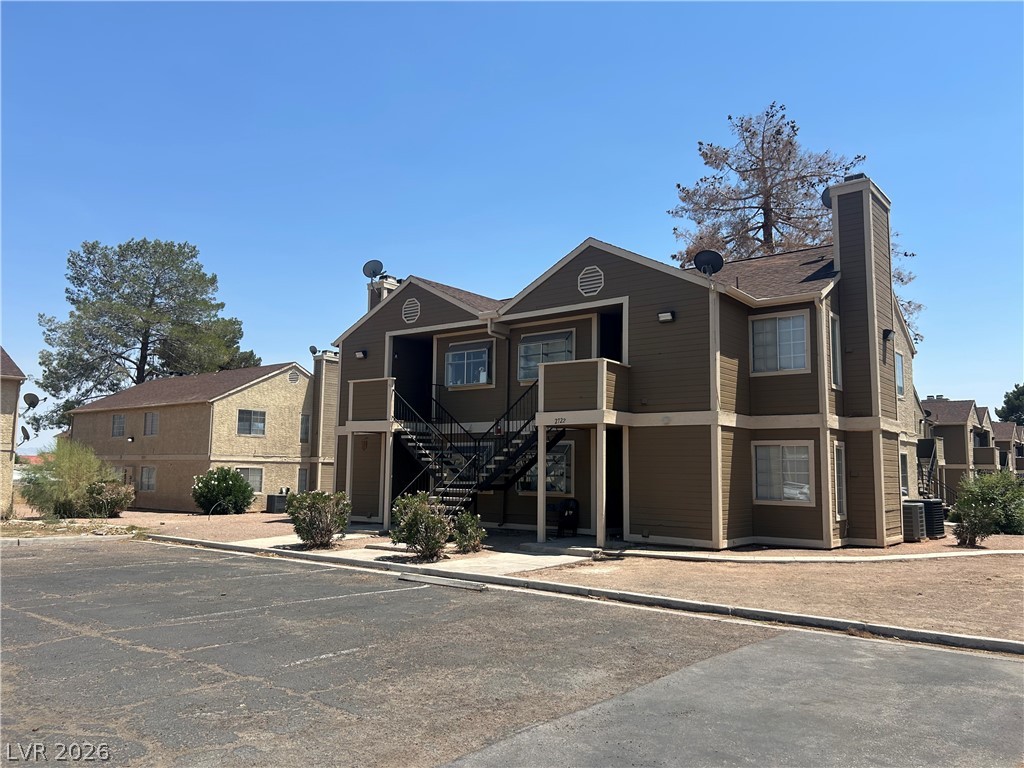 Photo 4 of 2722 Alicialynn Way