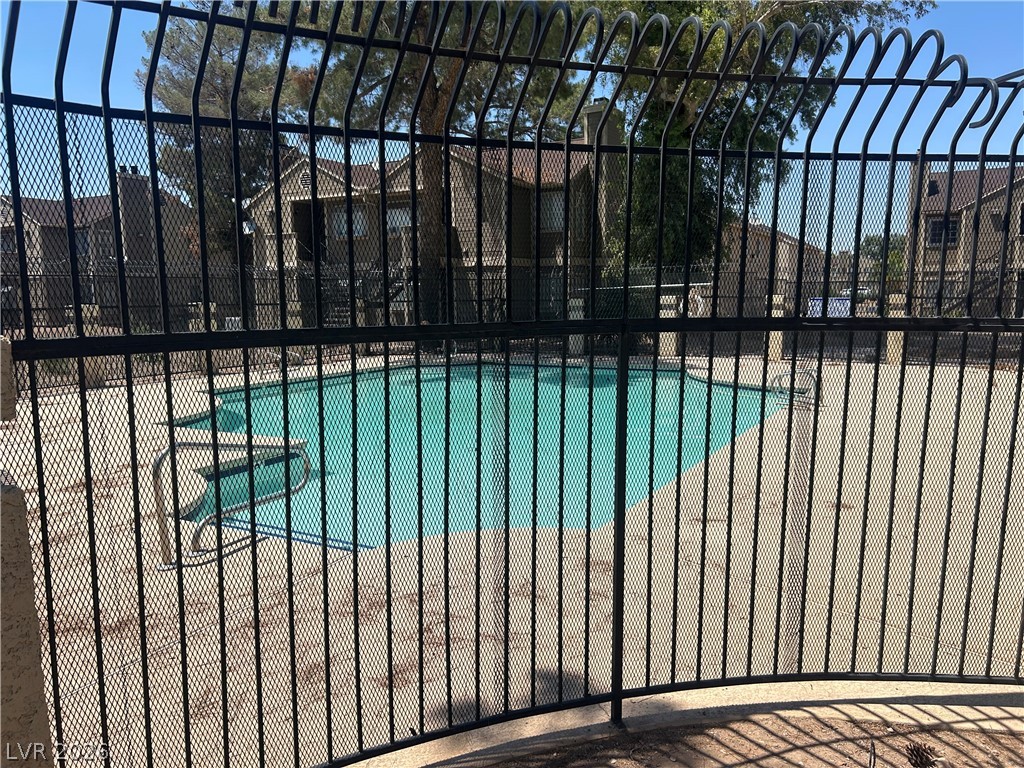 Photo 7 of 28, 2722 Alicialynn Way