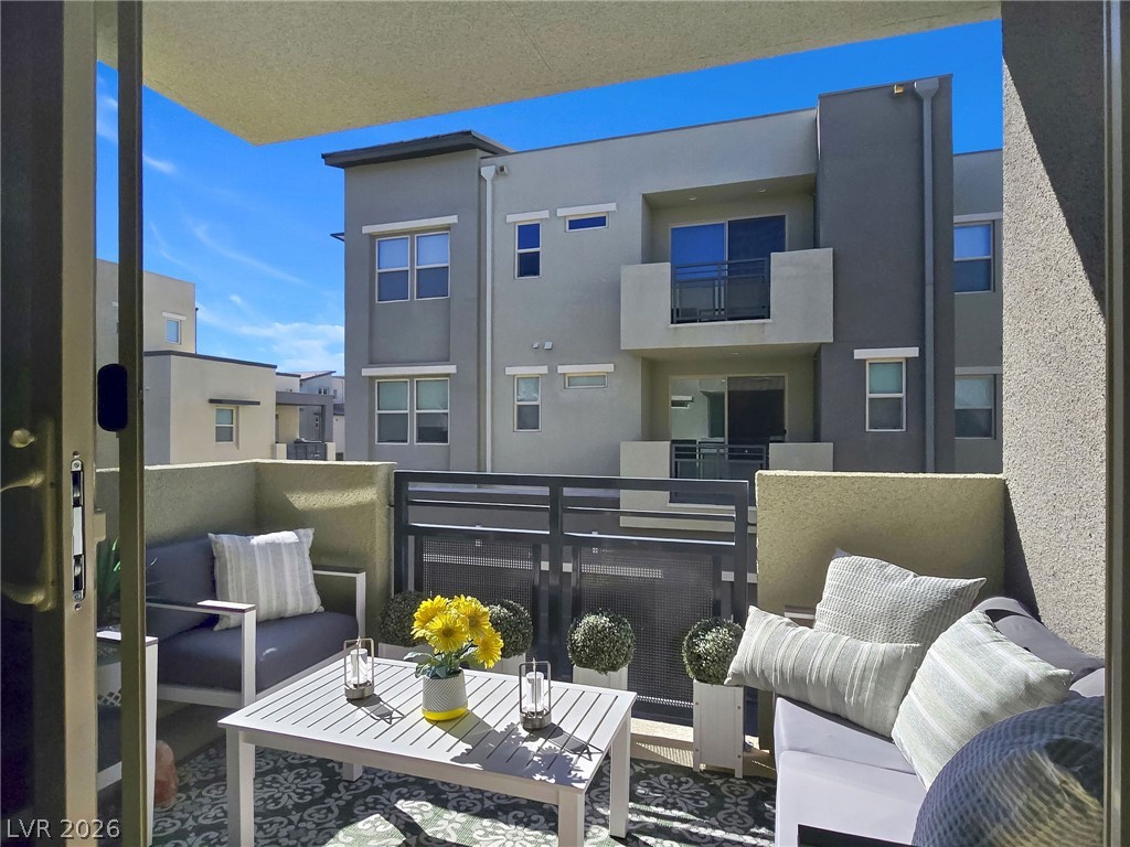 Photo 9 of 32, 11256 Rainbow Peak Avenue #202
