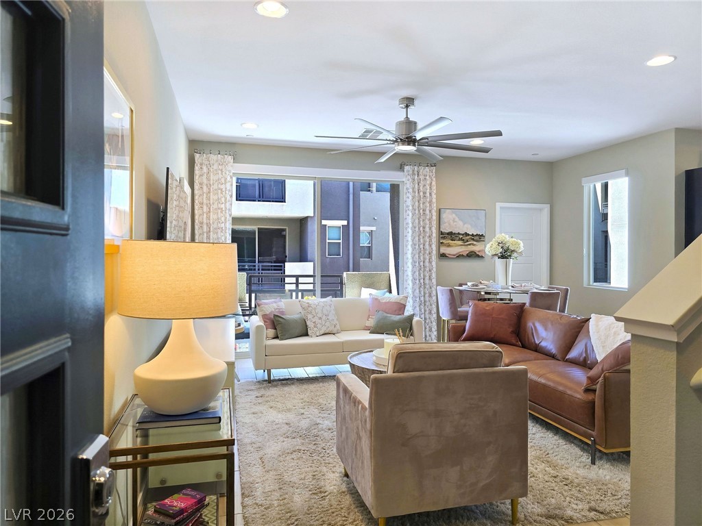 Photo 2 of 11256 Rainbow Peak Avenue #202