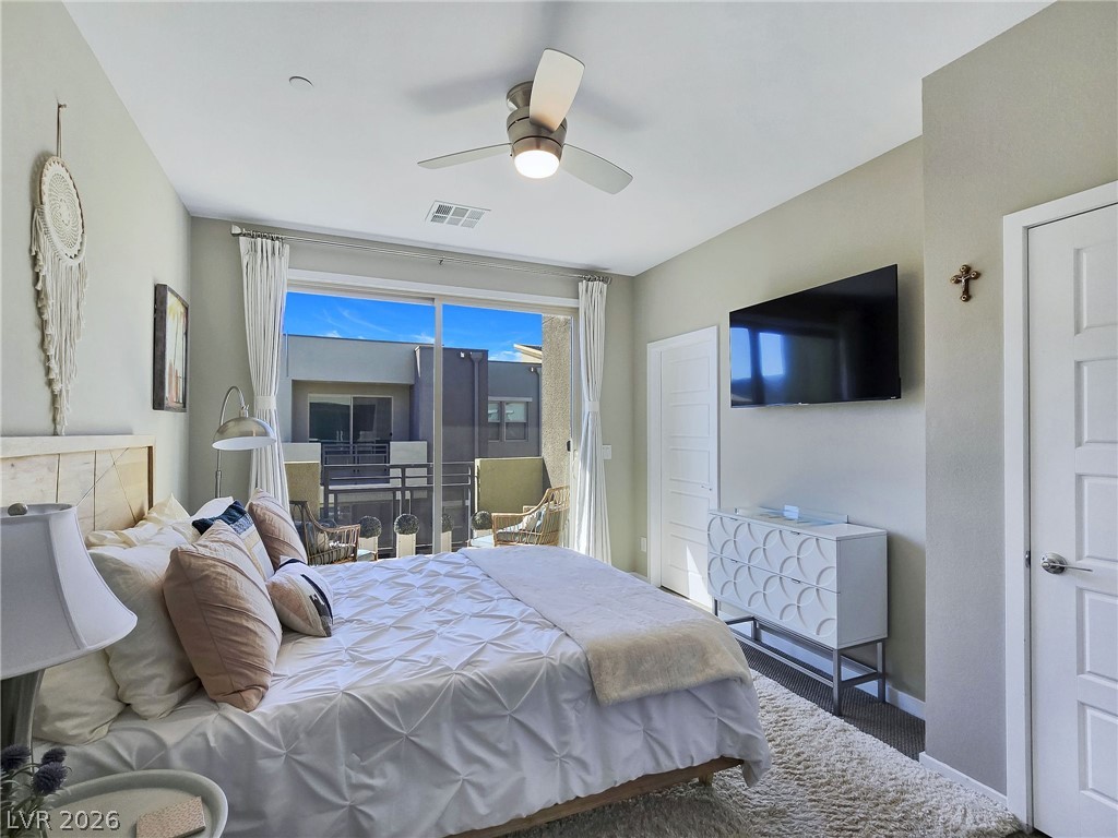 Photo 18 of 32, 11256 Rainbow Peak Avenue #202