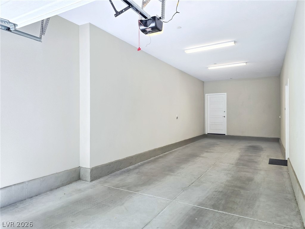 Photo 24 of 32, 11256 Rainbow Peak Avenue #202