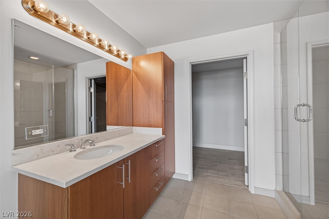 Photo 16 of 30, 200 W Sahara Avenue #1201