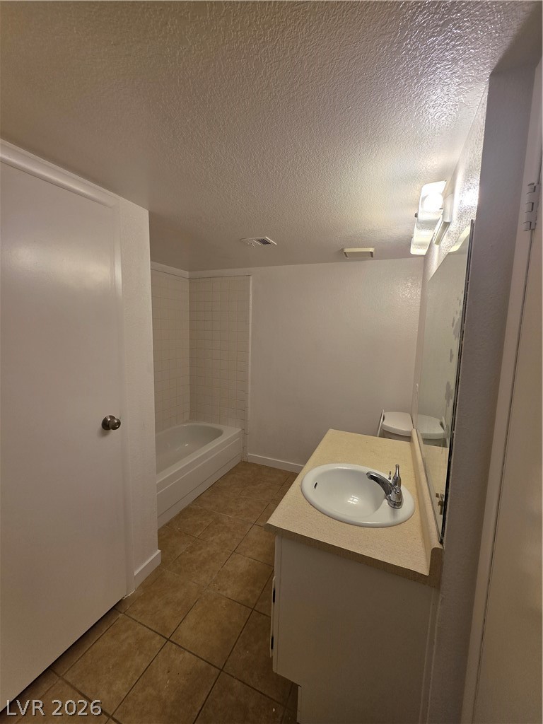 Photo 21 of 28, 1601 Justin Court #0