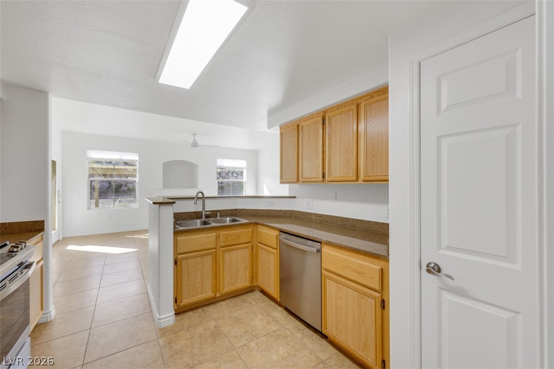 Photo 6 of 16, 10550 W Alexander Road #1179