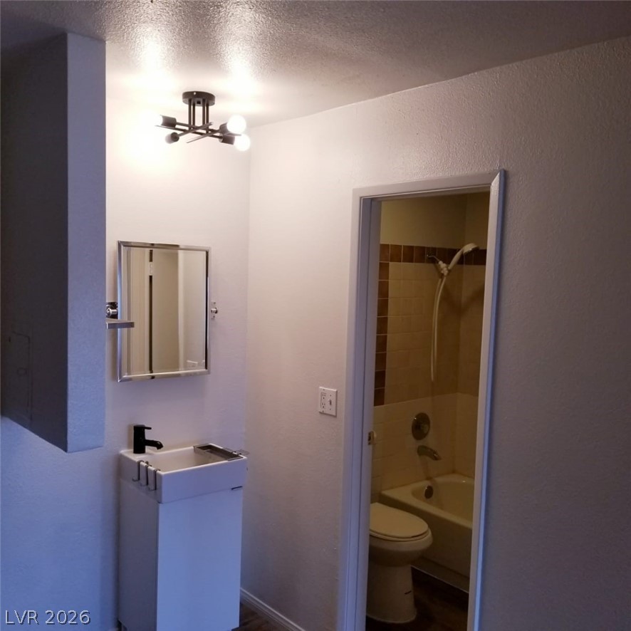 Photo 5 of 4600 University Center Drive #80