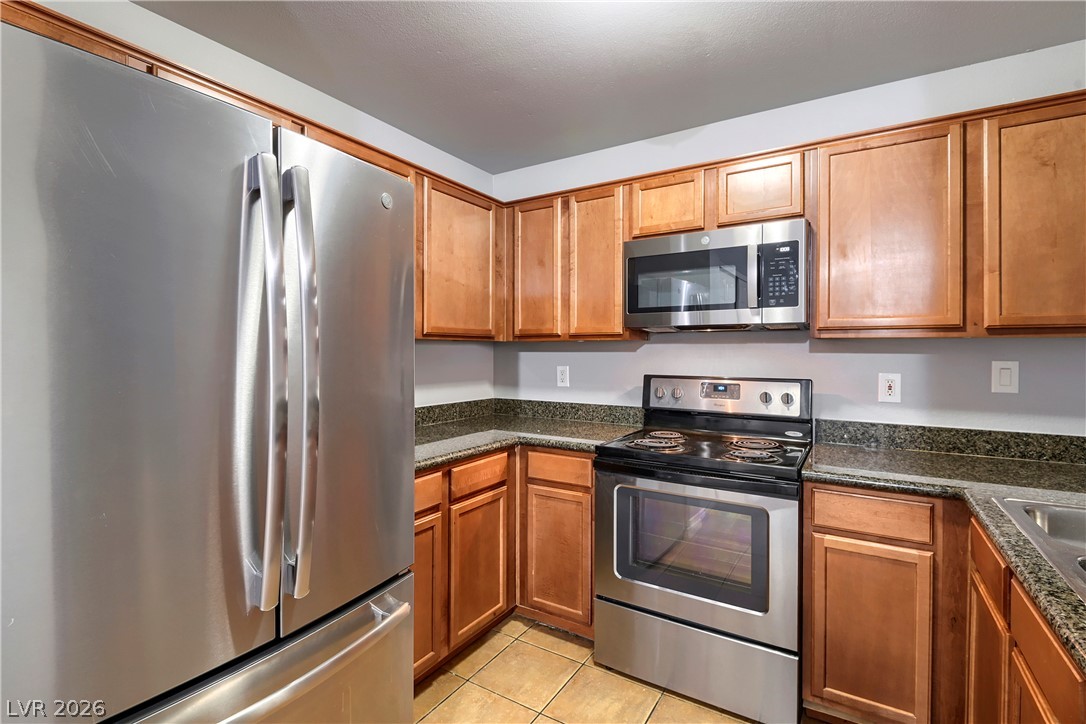 Photo 9 of 39, 2121 Blue Breeze Drive #107