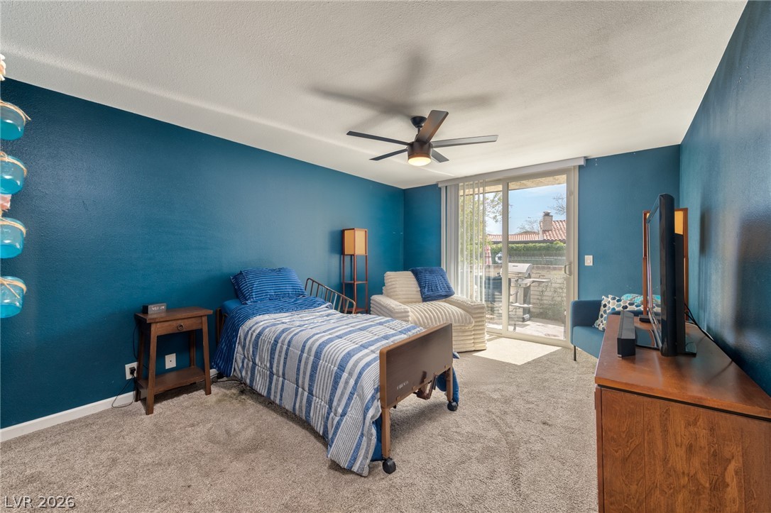 Photo 5 of 2461 El Paseo Circle