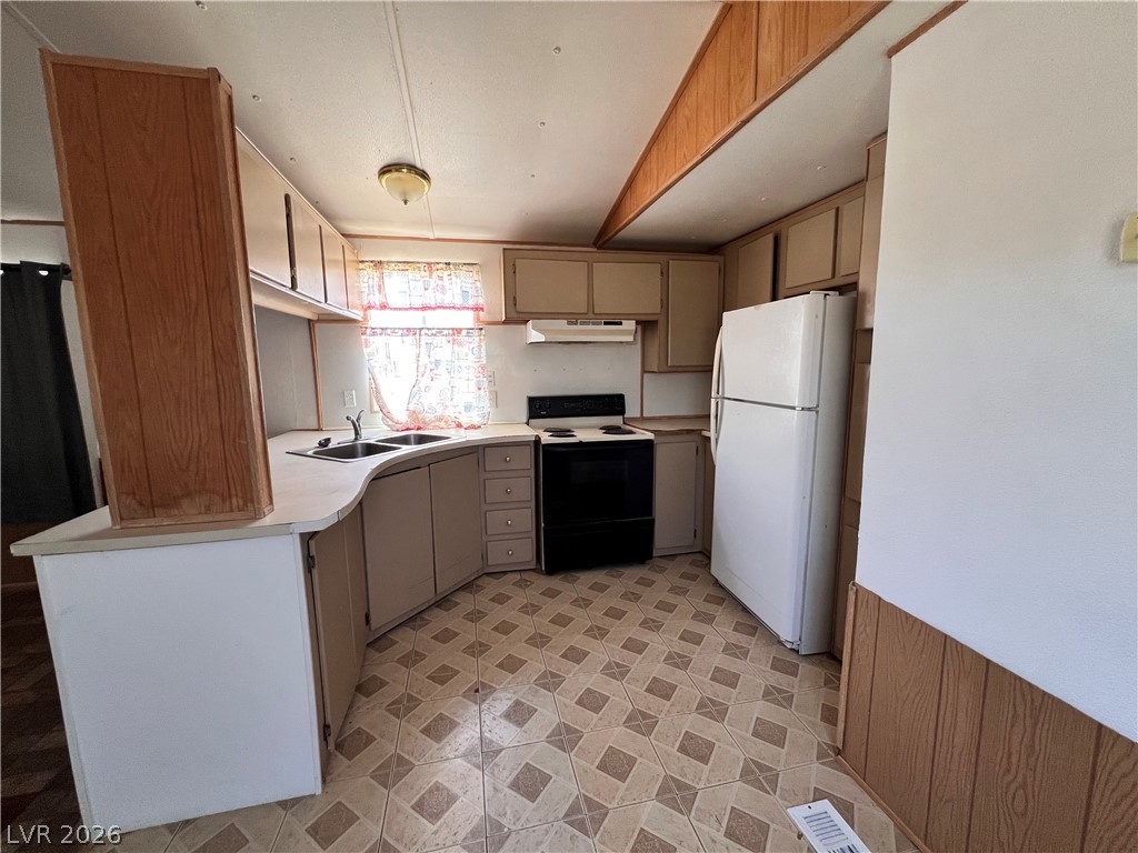 Photo 3 of 3330 Pittman Street #1