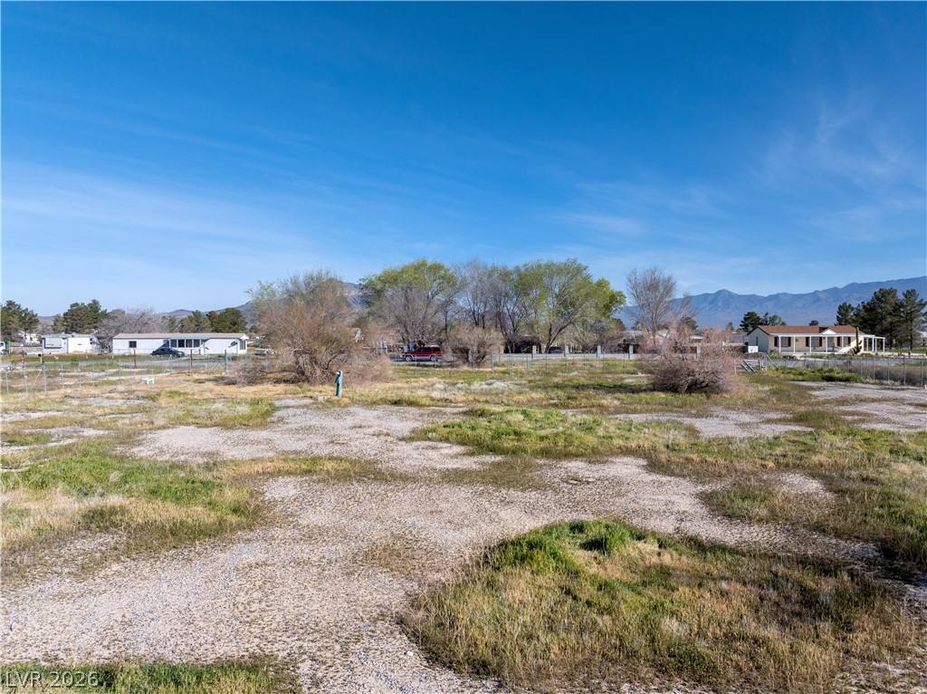 Photo 7 of 9, 3301 Pittman Street #1