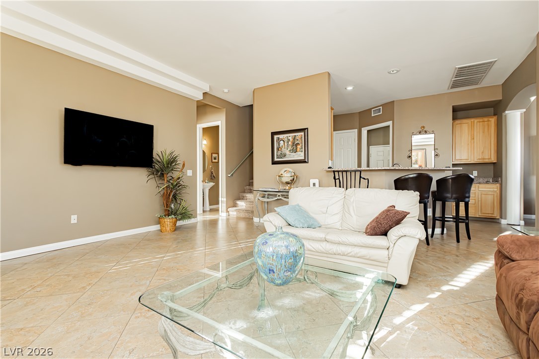 Photo 7 of 15, 228 Lorryn Lane #2