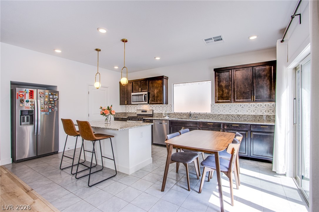 Photo 5 of 10434 Rose Palisade Street