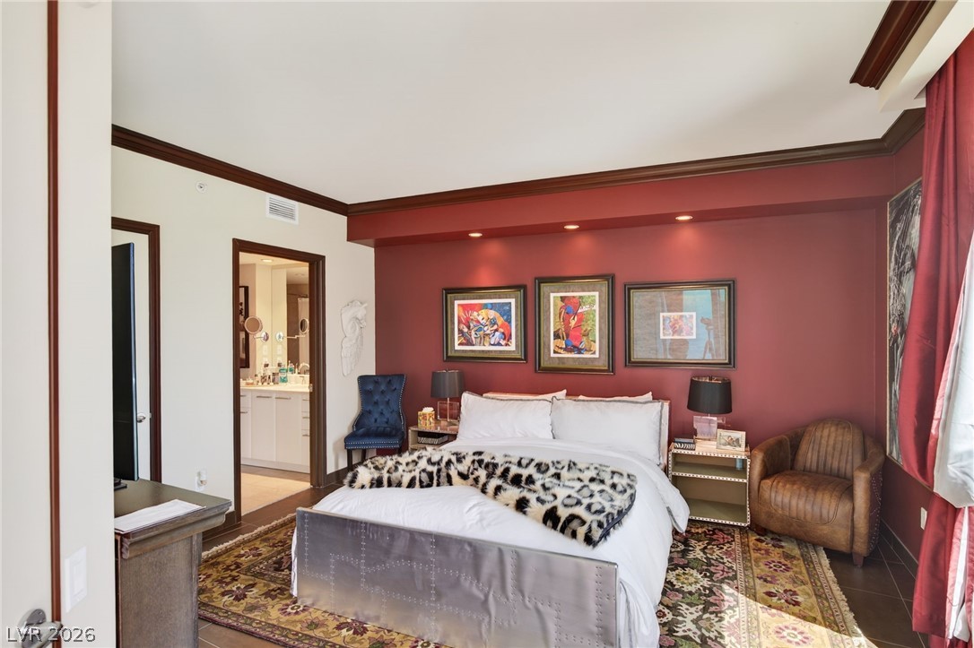 Photo 7 of 11, 322 Karen Avenue #204