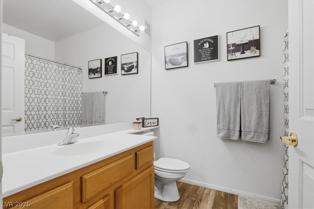 Photo 12 of 38, 3915 Legend Hills Street #101