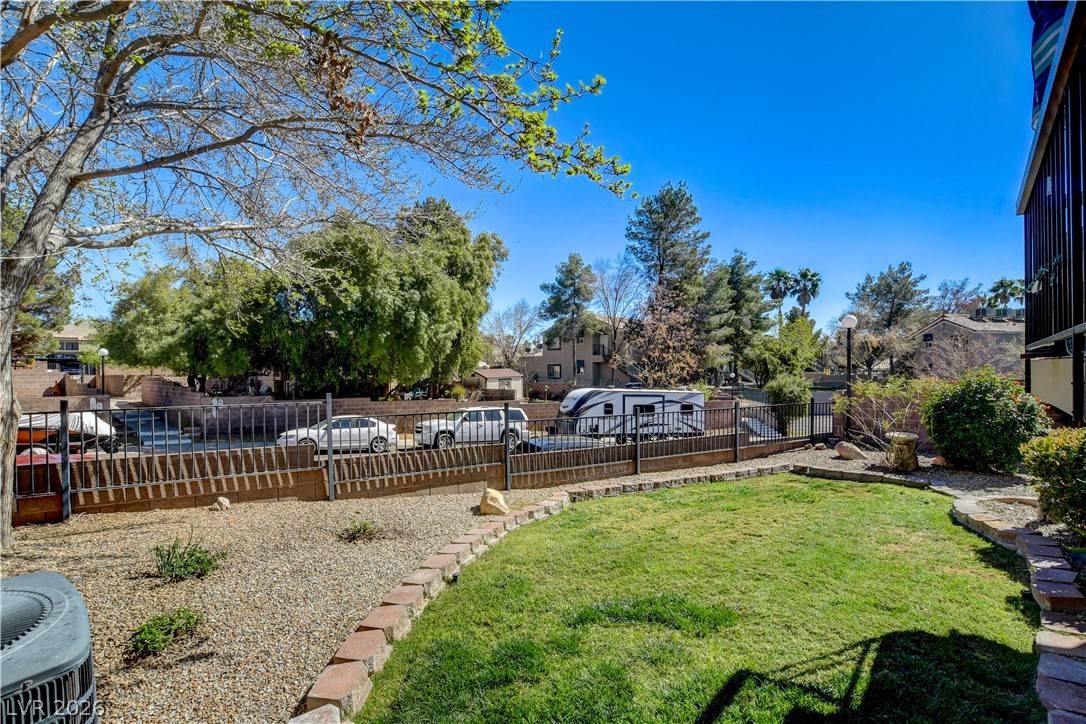 Photo 42 of 47, 1310 Capri Drive #C