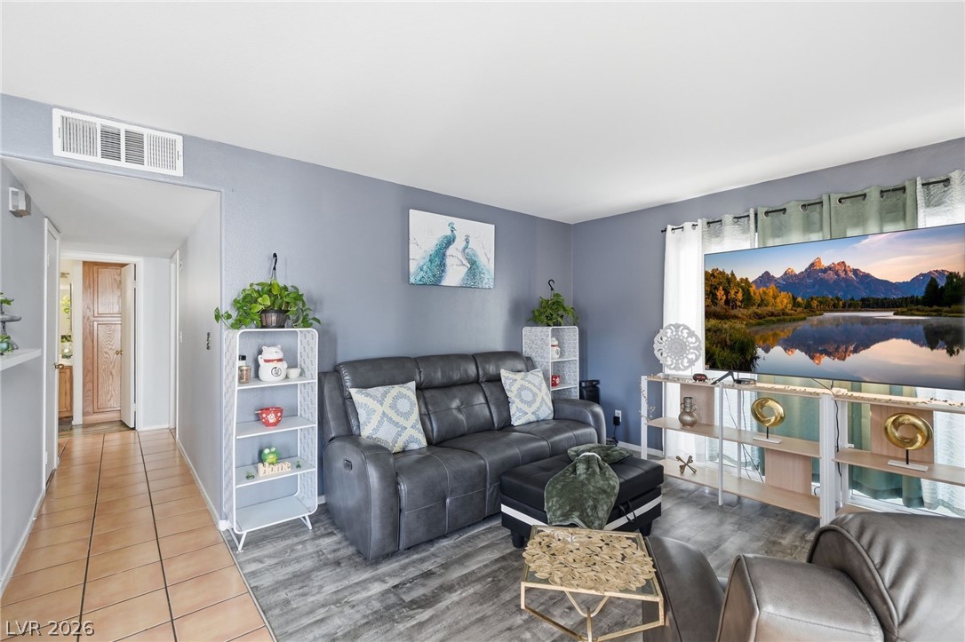 3065 Casey Drive #101, Las Vegas 89120